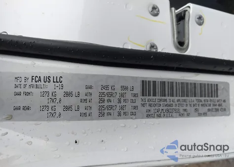 2019 Jeep Cherokee Latitude Plus 4X4 из США, поврежденный, VIN 1C4PJMLX9KD379121